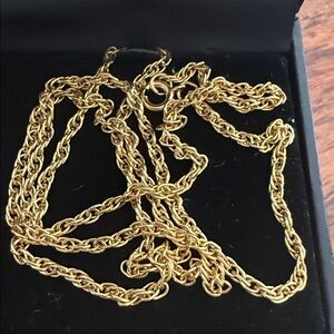 14kt Gold Filled Chain Necklace 24 inches long new never worn